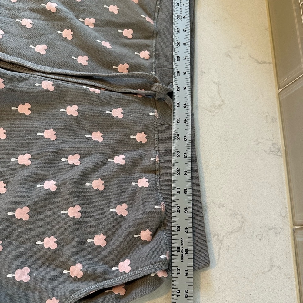 Disney Parks Minnie‎ Mouse Popsicle Shorts Drawstring size XLARGE - Picture 7 of 9